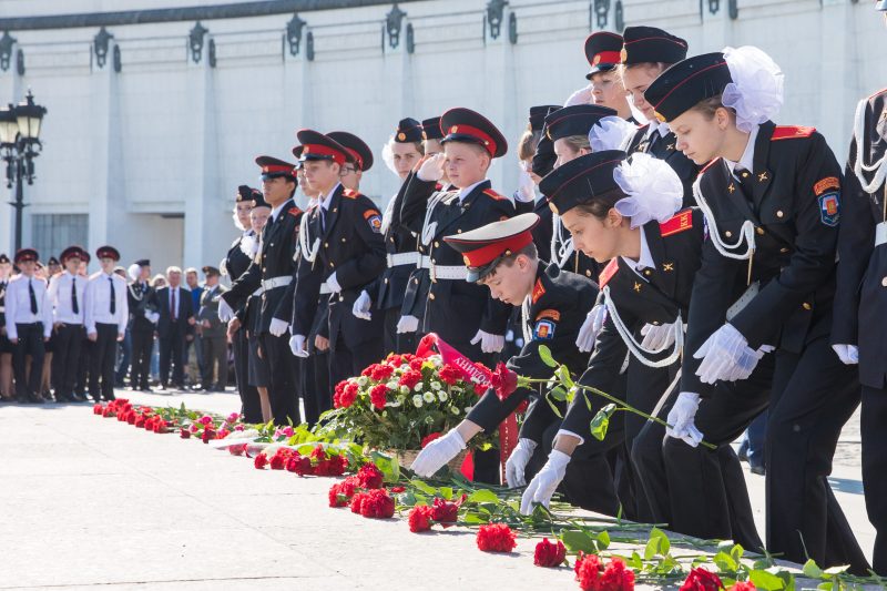 Более тысячи кадетов столицы стали участниками торжественной линейки у Музея Победы